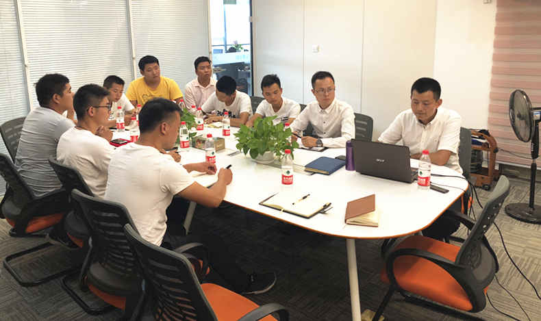眾率第十八屆全國銷售頒獎大會——學(xué)會感恩
