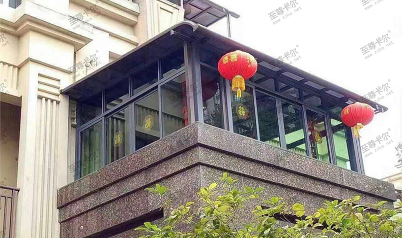 這樣高難度的雨棚設(shè)計(jì)只有至尊卡爾做的到！